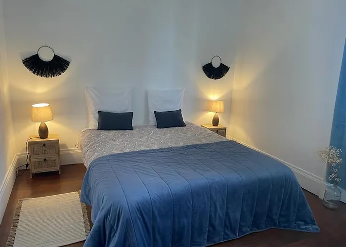 Chez Louisa-maria Apartment *